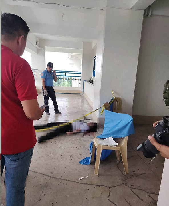 Filipinler'de lisede silahlı saldırı dehşeti! 4 kişi öldü, 9 kişi yaralandı - Resim : 1