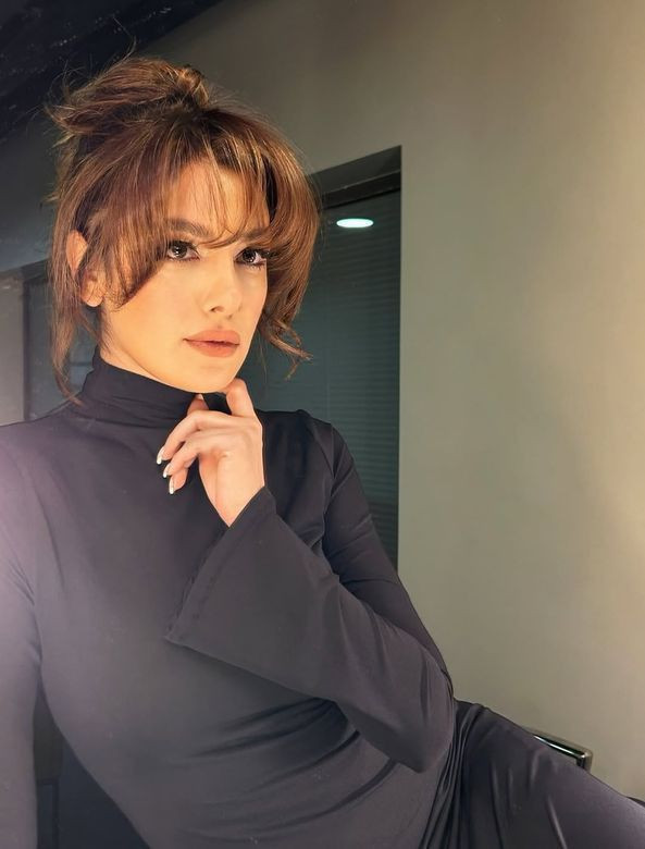 Burcu Binici'den yürek burkan itiraf: "Çok çabuk büyümek zorunda kaldım! - Resim: 3