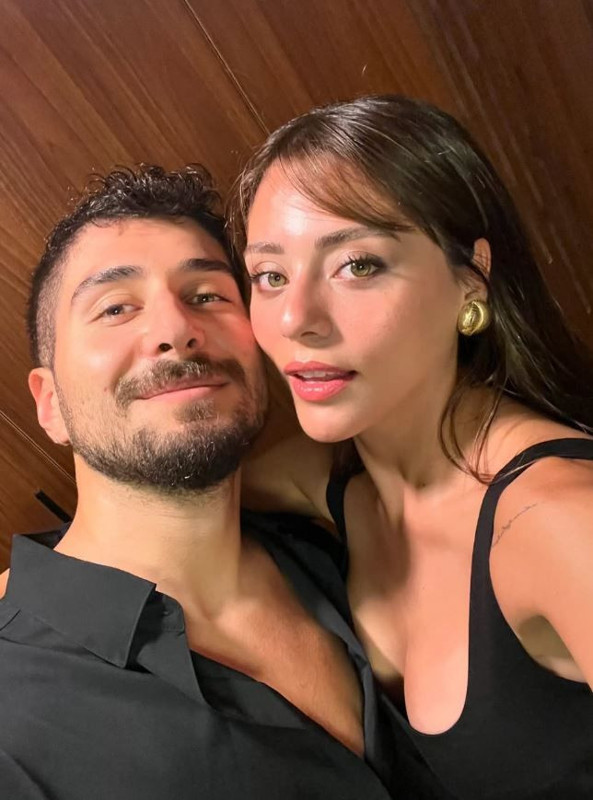 Kızılcık Şerbeti'nin Doğa'sı Sıla Türkoğlu evleniyor! İşte evlilik teklifinden kareler - Resim: 2