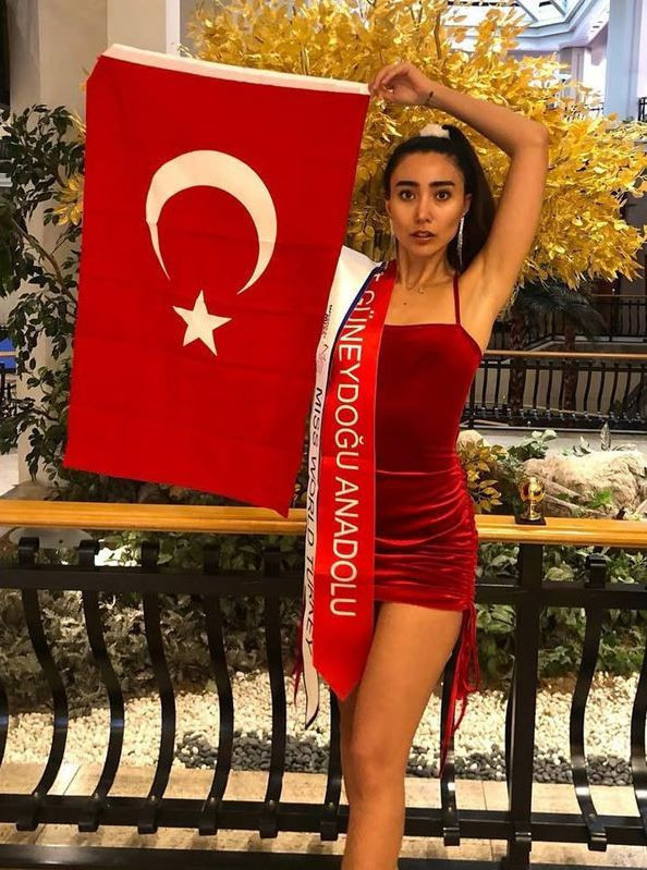 Best model derecesi vardı, fırında çalışmaya başladı! Irmak Öztaş ilk kez konuştu: Ben ekmeğimi buldum! - Resim: 7