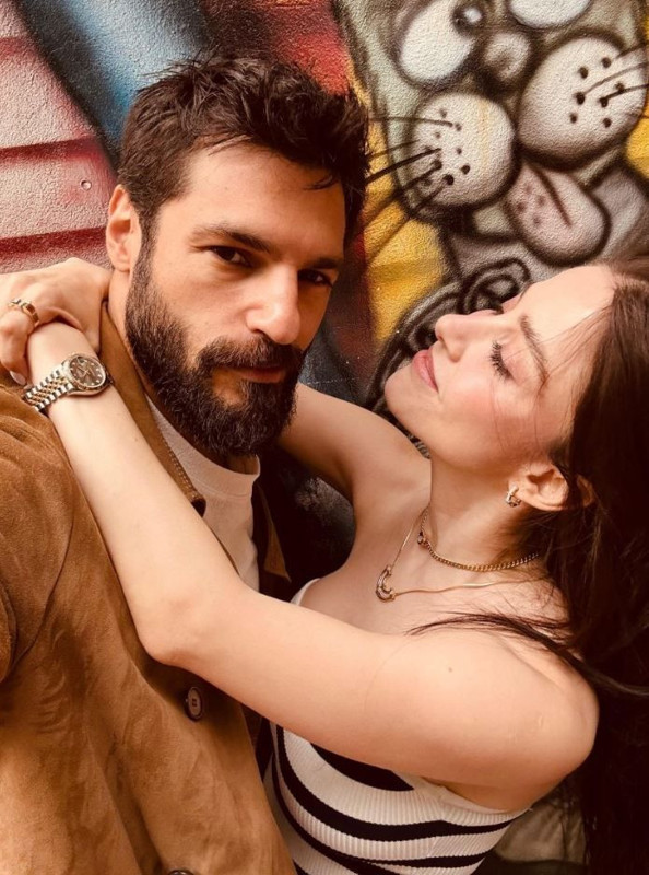 Serkan Çayoğlu ile Özge Gürel'in tatil planı belli oldu! Rota oluşturuldu - Resim: 3