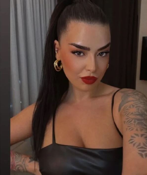 Oyuncu Sevil Akdağ fenomen arkadaşını bıçaklayarak öldürmüştü! Elif Kırav'ın yakın arkadaşı korkunç olayın iç yüzünü anlattı - Resim: 4