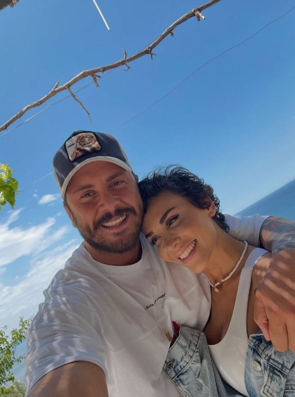 Genç yaşta hayatını kaybetmişti! Ünlü şarkıcı Şimal'in eşi Necati Arıcı'dan doğum gününde yürek burkan paylaşım - Resim: 3