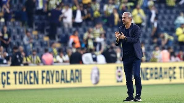 Fenerbahçe'de 8 oyuncu kamp dışı kaldı! İsmail Kartal'dan flaş karar - Resim: 5