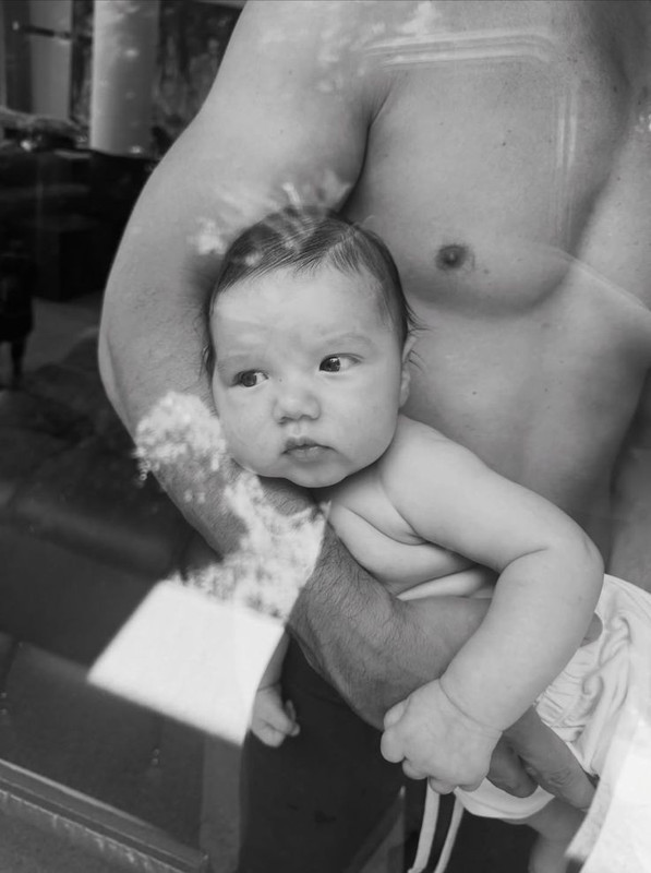 Pınar Deniz oğlu Fikret Hakan'ın yüzünü ilk kez gösterdi! Sosyal medya paylaşımına beğeni yağdı - Resim: 3