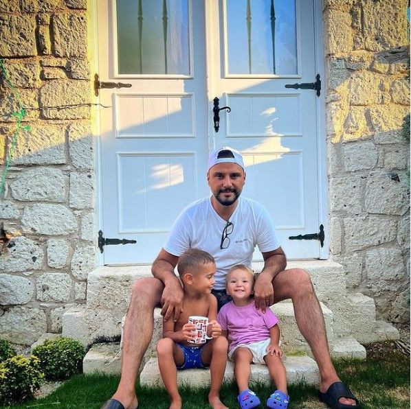 Şarkıcı ve Türkücü aynı zamanda sunucu olan Alişan’dan ‘Dosta güven, düşmana korku’ paylaşımı - Resim: 4