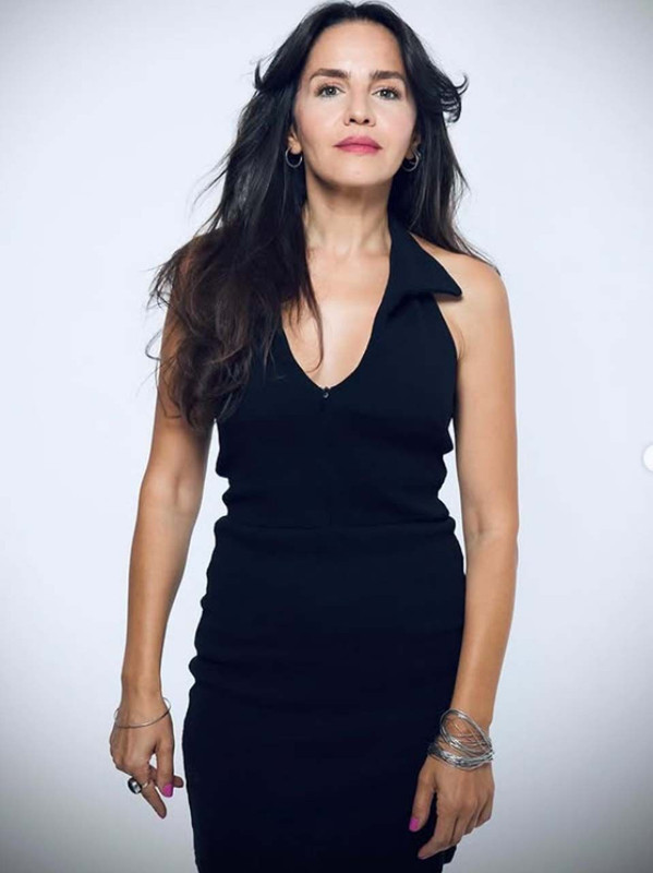 18 yıllık evlilik tek celsede bitti! Ünlü oyuncu eşinden boşandı - Resim: 5