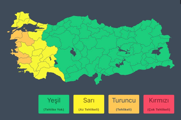 İstanbullular dikkat! Uyarılar art arda geldi: Sağanak, rüzgar, soğuk... - Resim : 1