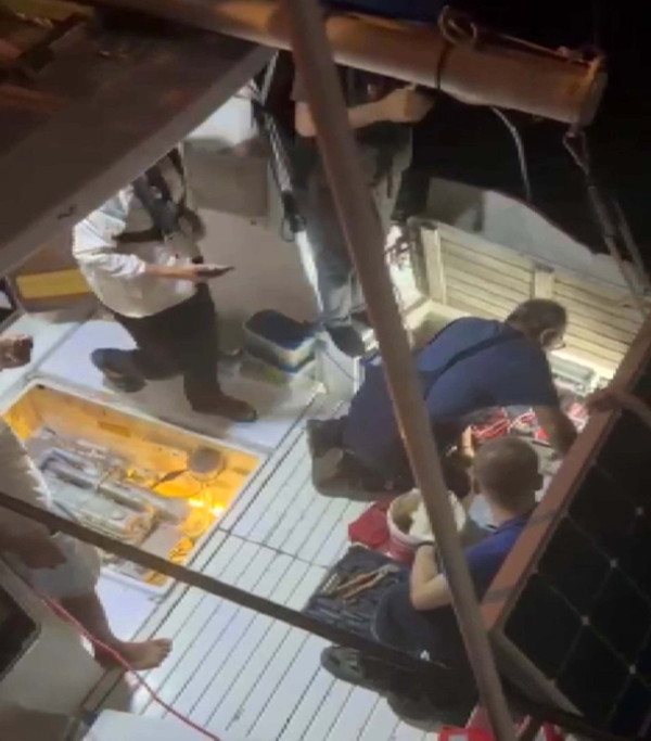 Türk Donanması'ndan Sumud aktivistlerine destek - Resim : 3