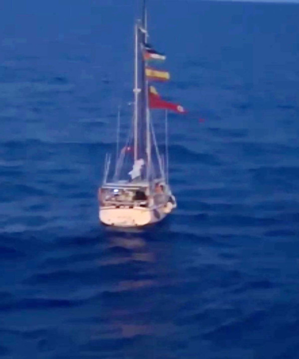 Türk Donanması'ndan Sumud aktivistlerine destek - Resim : 1