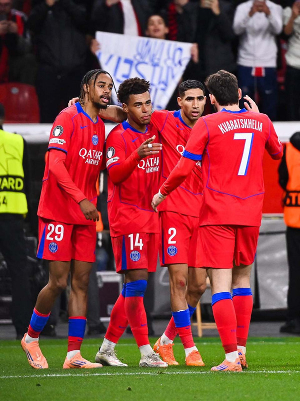 Şampiyonlar Ligi’nde 43 gollü gece! Barcelona ve PSG’den tarihi fark! İşte gecenin sonuçları - Resim: 3