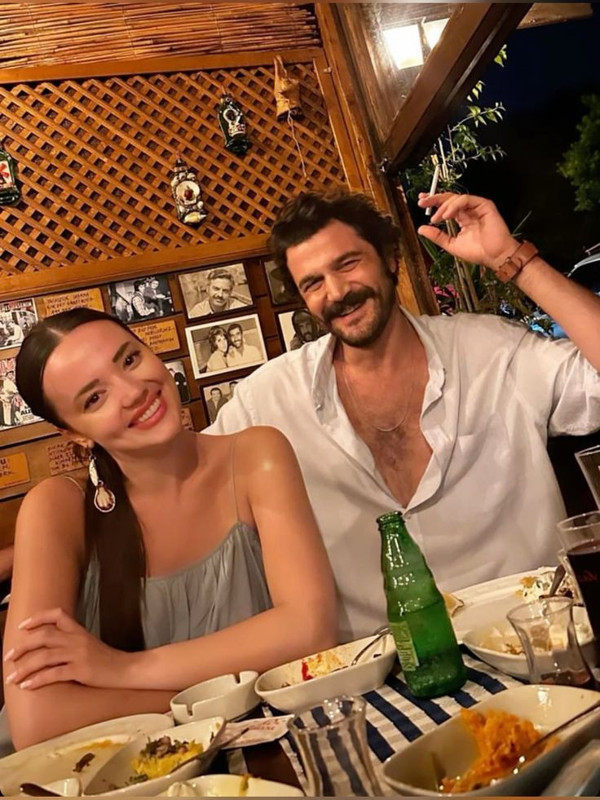 Burak Sevinç'ten şaşırtan özel hayat itirafı! "Çok rahat aşık olabiliyorum" - Resim: 3