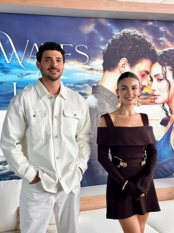 2 yıllık ilişkisi ani bir şekilde bitmişti! Özge Yağız ile Halit Özgür Sarı aşkı mı yaşıyor? Sosyal medya hesabından yanıt geldi - Resim: 3