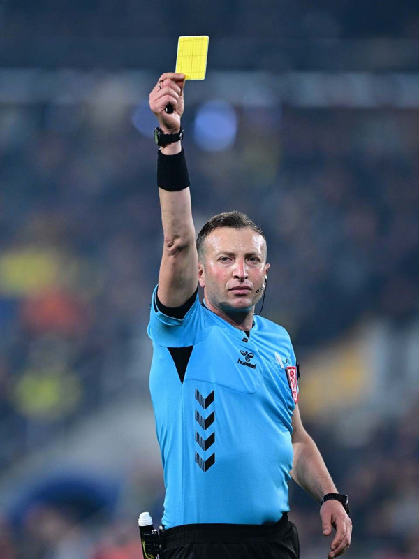 Fenerbahçe derbisi sonrası harekete geçildi! Galatasaray’dan TFF’ye çıkarma! İki konuda şikayet yapılacak - Resim: 9