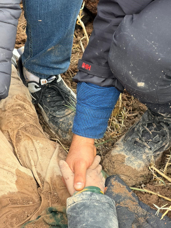 Hatay’da akıl almaz vicdansızlık! Dayısı tarafından dövülüp ölüme terk edildi: 10 yaşındaki Amir kayaların altında bulundu - Resim: 2