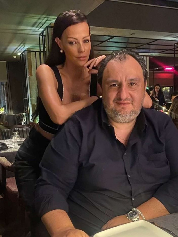 Demet Özdemir'in ablası Derya Özdemir sessiz sedasız boşandı! İkilinin o görüntüleri yeniden gündem oldu - Resim: 4