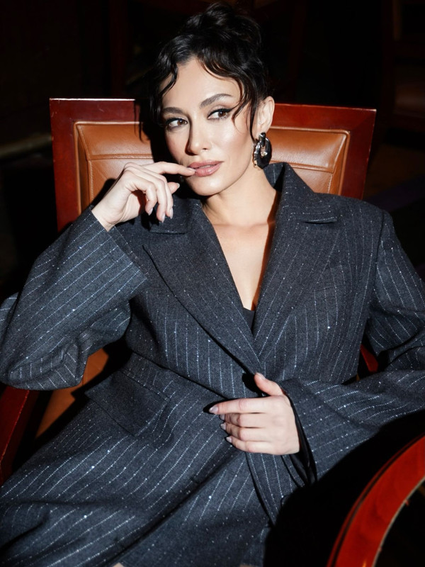 Hande Doğandemir'den evlilik sinyali! Çeyizini bile hazırlamış - Resim: 5