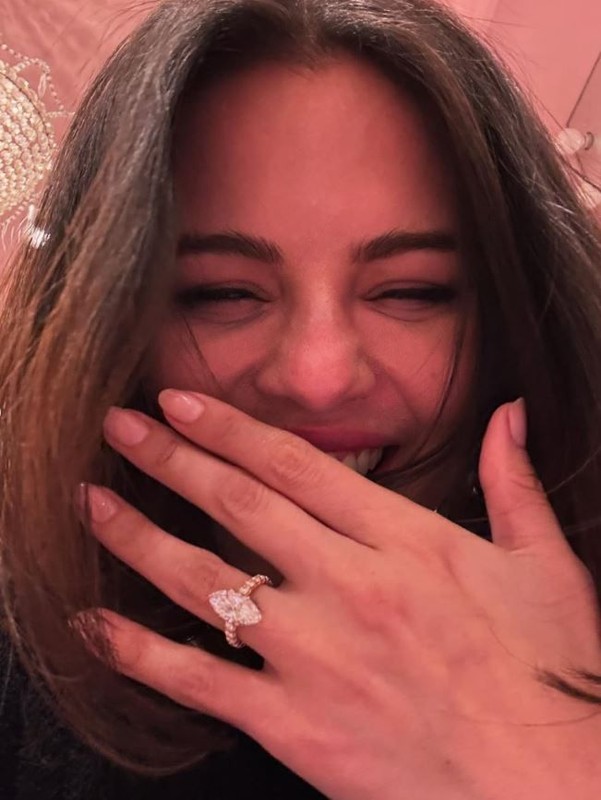 ABD'li şarkıcı ve oyuncu Selena Gomez'den müjdeli haber! Sosyal medya hesabından duyurdu - Resim: 5