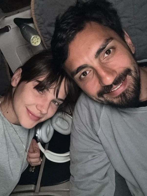 Alina Boz ve eşi Umut Evirgen, New York'ta aşka geldi! Romantik dolu karelerini peş peşe paylaştı - Resim: 2