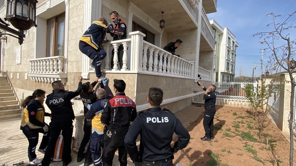 Emekli astsubay dehşet saçtı! Önce karısını, sonra kendini vurdu - Resim : 2