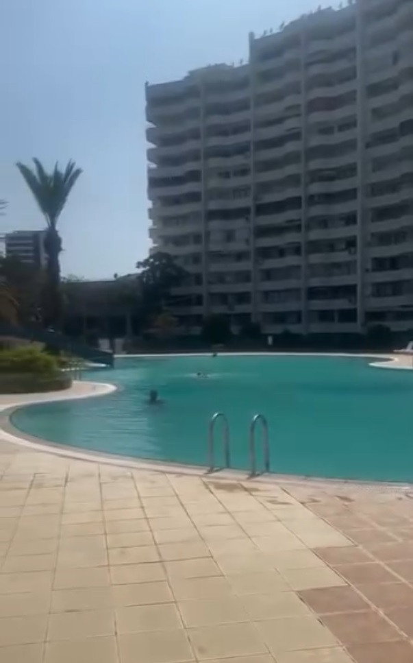 Tesettürlü kadının havuza alınmadığı iddiasına soruşturma - Resim : 1
