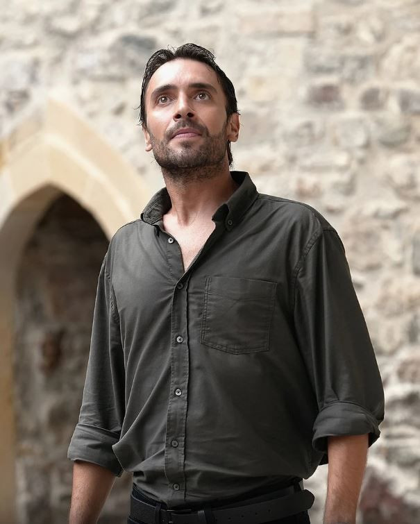 Taşacak Bu Deniz'in Koçari'si Ulaş Tuna Astepe'nin yeni aşkı ortaya çıktı! Sosyal medya fenomeniyle samimi bir şekilde yakalandı - Resim: 1