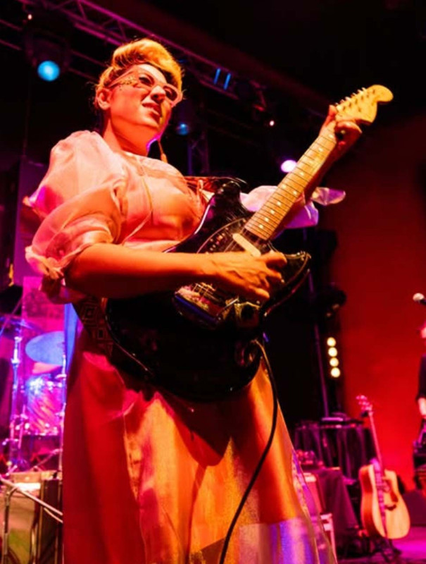 Şarkıcı Kalben’den yıllar sonra gelen itiraf! Üzücü olayı anlattı: “Bunları yazarken dişlerimi sıkıyorum” - Resim: 7