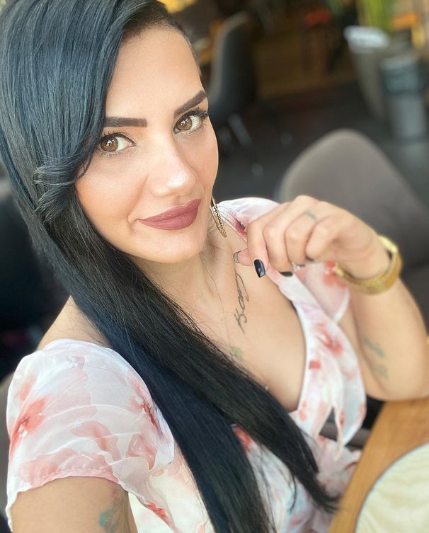 İntihara teşebbüs eden Ayça Beğen'den ilk açıklama:  Çok zor bir süreçten geçiyorum! - Resim: 2