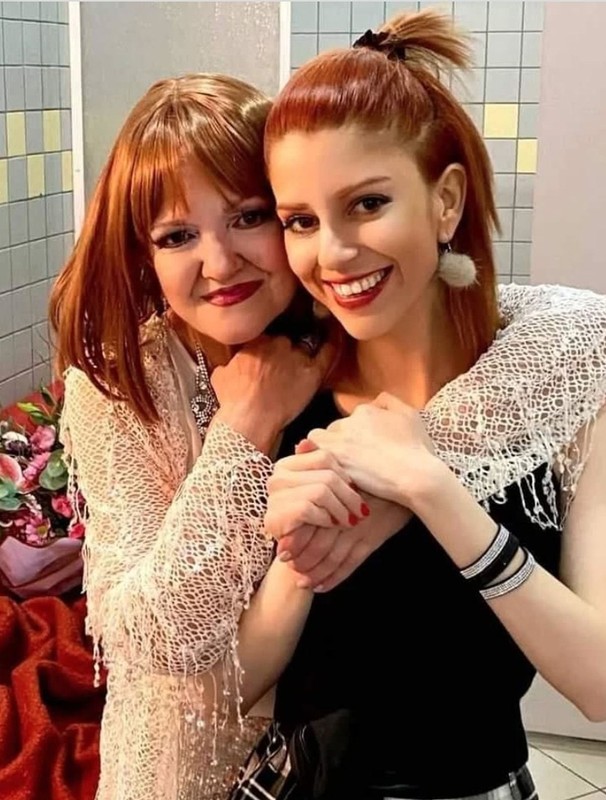Eski eşi ve kardeşinin ihanetiyle yıkılmıştı! Gülden Karaböcek'in kızından Neşe Karaböcek açıklaması! - Resim: 6