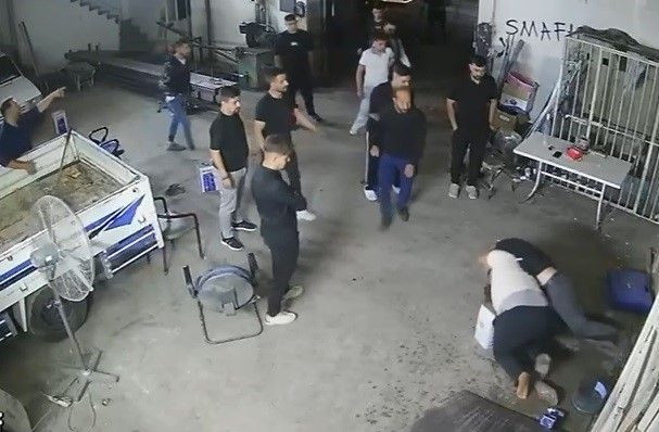 Kavga değil meydan savaşı! O anlar kamerada - Resim: 3