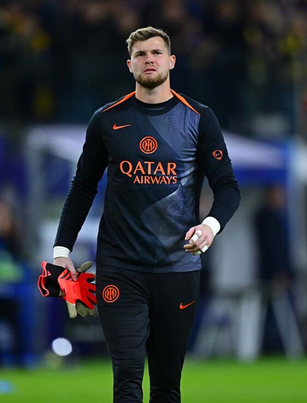 Yıldız futbolcu trafik kazasına karıştı! 1 kişi öldü! - Resim: 6