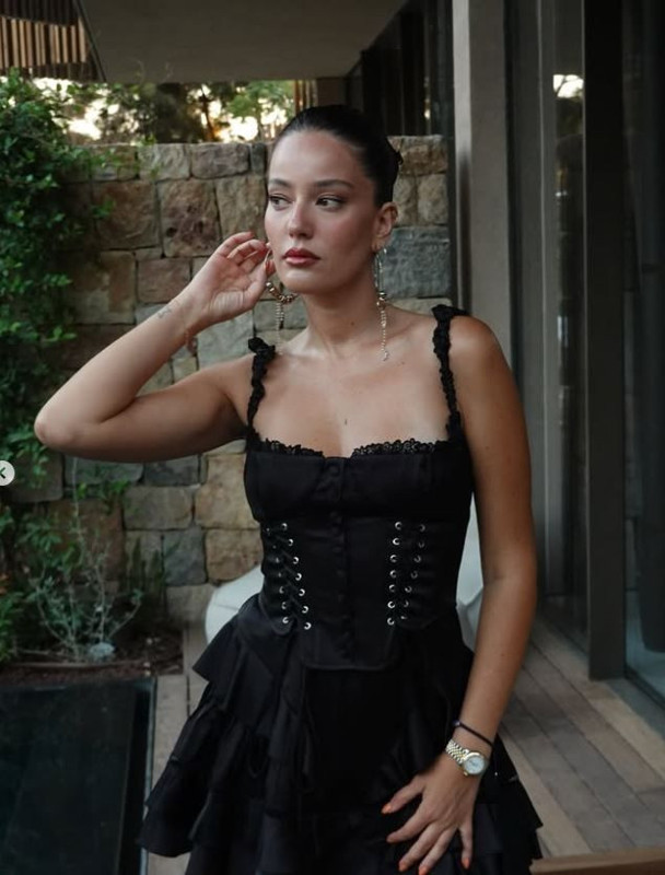 Anıl Altan'dan boşanmadığı iddia edilmişti! Pelin Akil'den kaçamak yanıt - Resim: 6