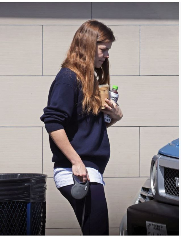 Victoria's Secret modeli Barbara Palvin hamile mi? Son hali gündem oldu - Resim: 5