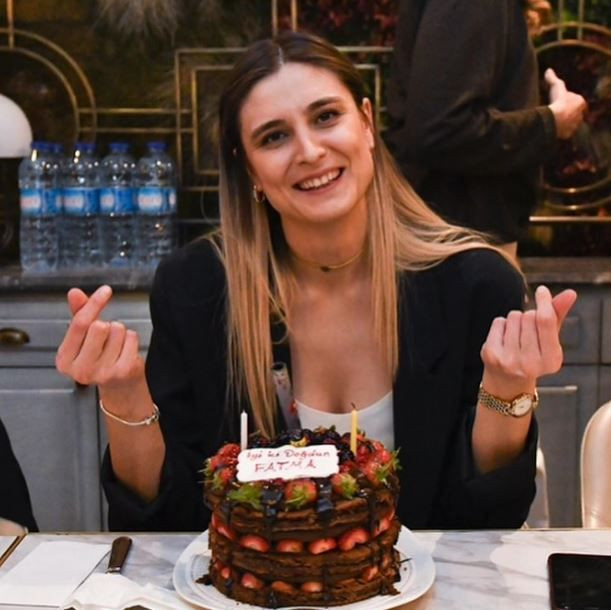 Fenerbahçe, eski Galatasaraylı yıldızı kadrosuna kattı! 1,86 boyundaki güzel oyuncu fiziğiyle görenleri büyüledi - Resim: 4