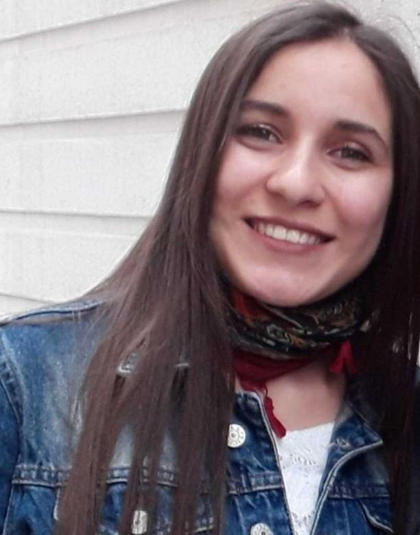 Gülistan son gecesini orada geçirmiş! 'Kalacak yerim yok' diyerek hocasına gitmiş: Üşümüş, yorgun ve ağlayacak haldeydi - Resim : 4