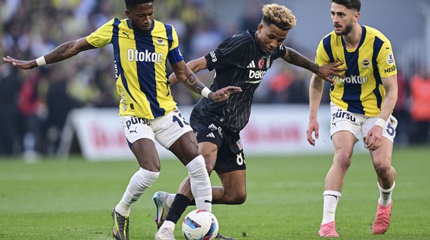 Fenerbahçe şampiyonluk yarışında havlu attı! Kadıköy’de tek gol - Resim : 1