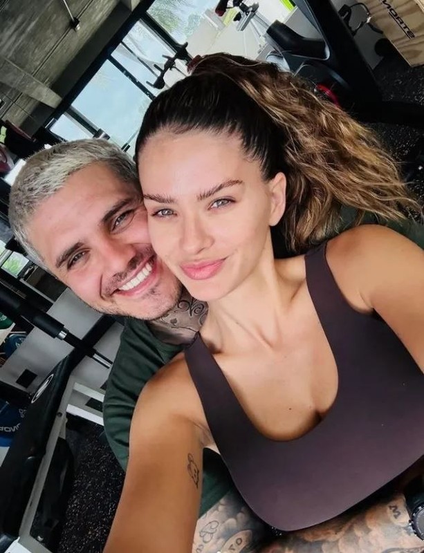 Kıskançlıktan deliye döndü! Wanda Nara ile China Suarez arasında not krizi! - Resim: 4