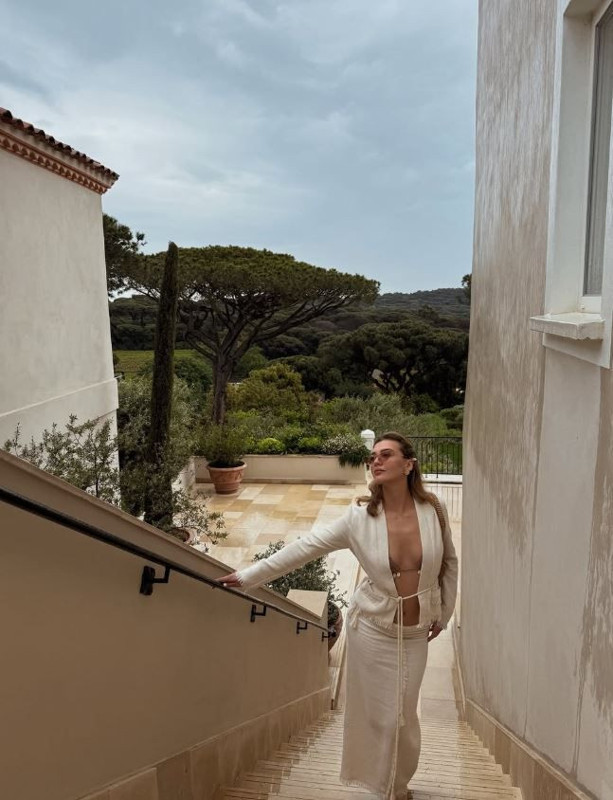 Melisa Döngel'den yürek hoplatan tatil pozları! Kusursuz fiziğiyle mest etti - Resim: 4