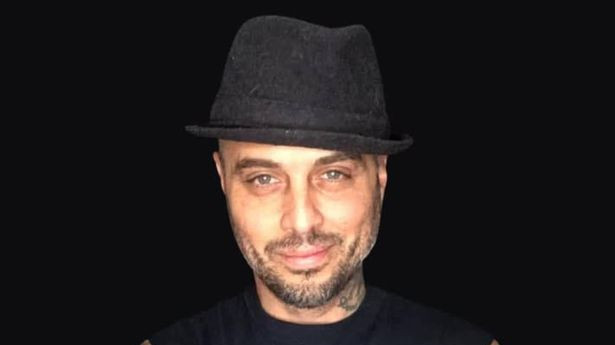 Beyin kanseriyle mücadele ediyordu! Ünlü müzisyen 47 yaşında hayatını kaybetti - Resim: 6