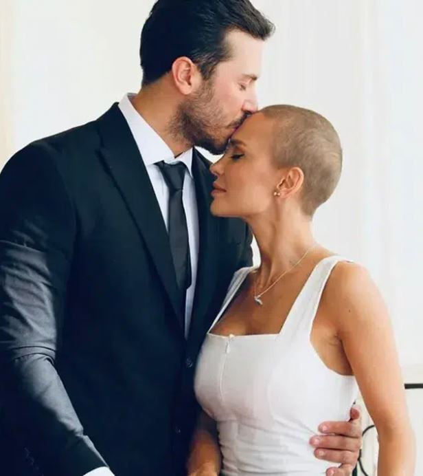 Genç yaşta kansere yenik düşmüştü! Şarkıcı Şimal'in eşinden yürek yakan paylaşım - Resim: 3