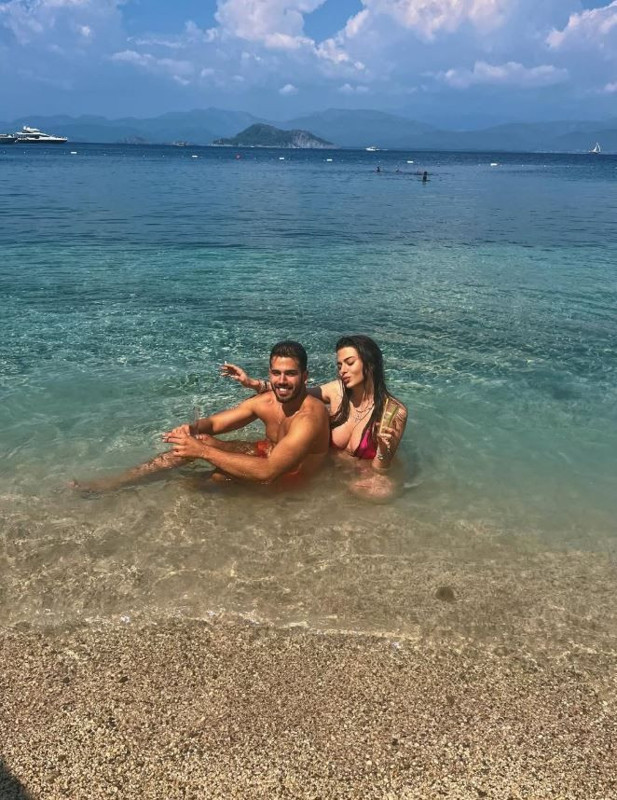 Derin Talu aşka geldi! Sevgilisiyle çıktığı tatilden pozlarını peş peşe paylaştı - Resim: 5