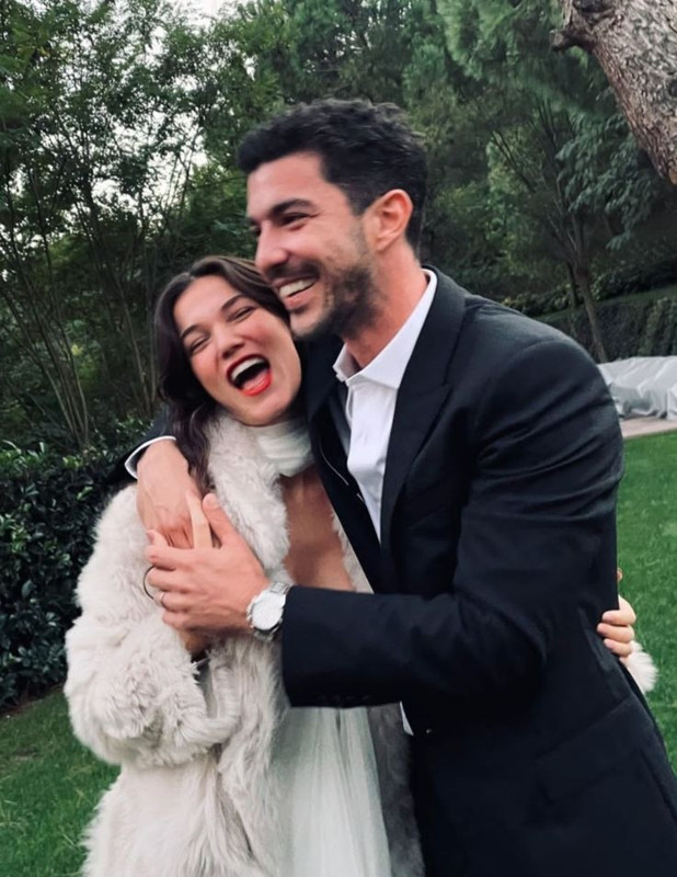 Pınar Deniz'den çekirdek aile pozu! Tatilden karelerini peş peşe paylaştı - Resim: 2