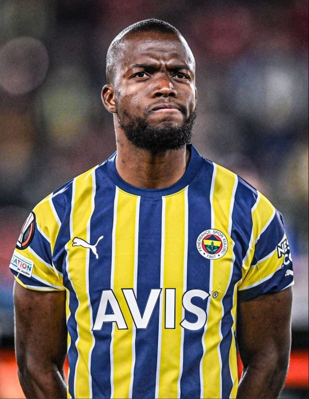 Teklif ortaya çıktı! Fenerbahçe'den Enner Valencia'ya: 'Gitme,kal' - Resim: 9