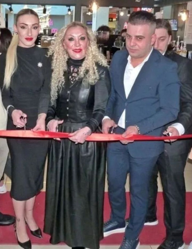 Güllü'nün oğlu Tuğberk'ten ablası hakkında çarpıcı açıklama! "Ablam katilse, bunu kervan için yapmıştır" - Resim: 16