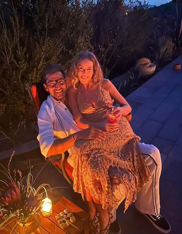 Boşanacakları iddia edilmişti! Kenan İmirzalıoğlu ve Sinem Kobal’dan dikkat çeken paylaşım! - Resim: 2