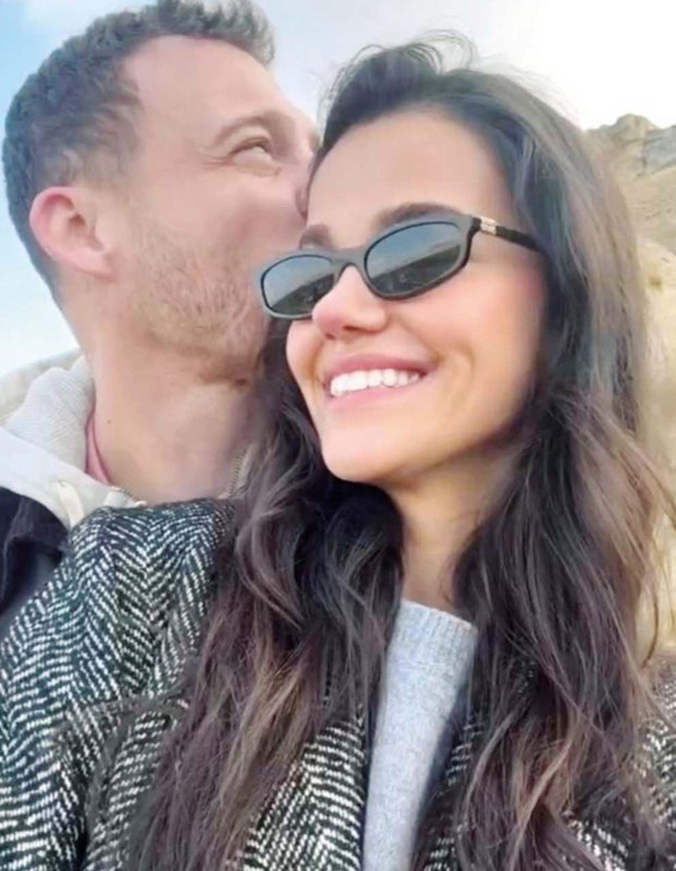 Aşkları hız kesmiyor! Selin Yağcıoğlu- Kerem Bürsin’den yeni paylaşım! - Resim: 4
