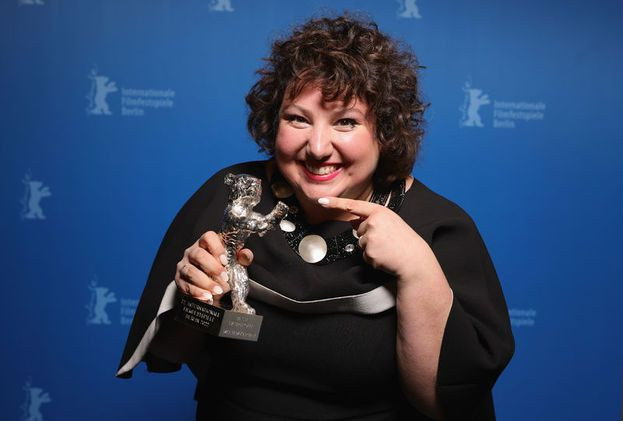 Ünlü oyuncu Seda Bakan'dan büyük sürpriz! O filmde Müjde Ar'ı canlandıracak - Resim: 2