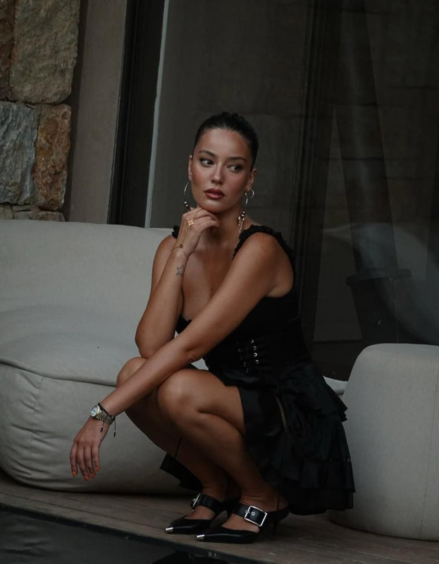 Anıl Altan'dan boşanmadığı iddia edilmişti! Pelin Akil'den kaçamak yanıt - Resim: 5