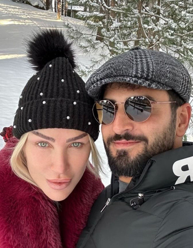 Seda Sayan yeni yılda aşka geldi! Kendisinden 25 yaş küçük eşiyle pozlarını peş peşe paylaştı - Resim: 4