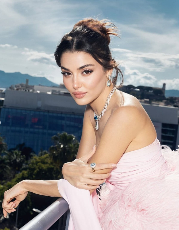 Hande Erçel'den şaşırtan Ayşe Barım hamlesi! ID İletişim'i tek kalemde sildi - Resim: 2